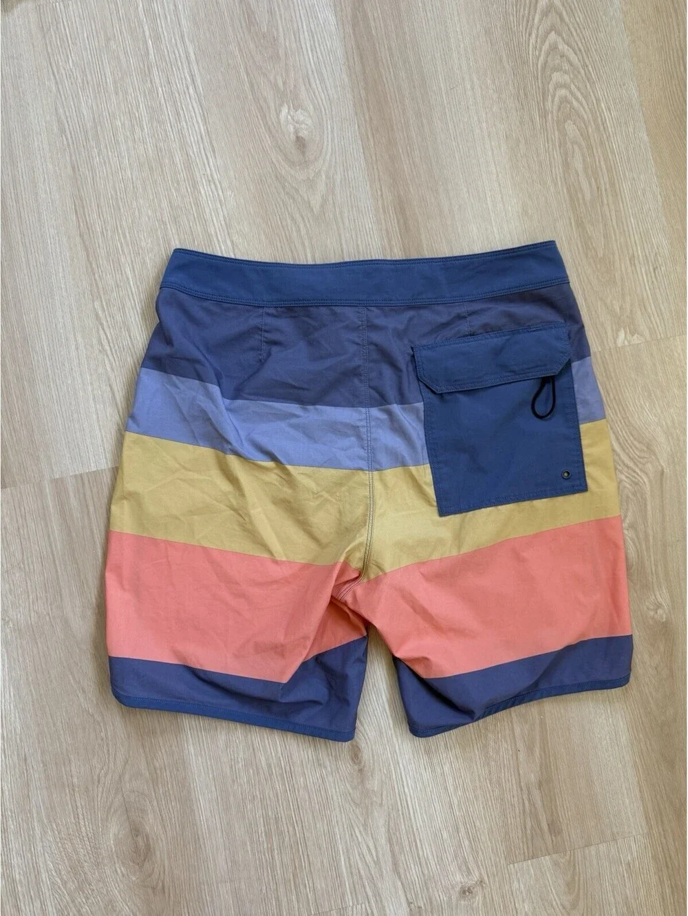 Patagonia Mens Hydropeak Board Shorts Size 30 Colorful Striped Summer Linerless